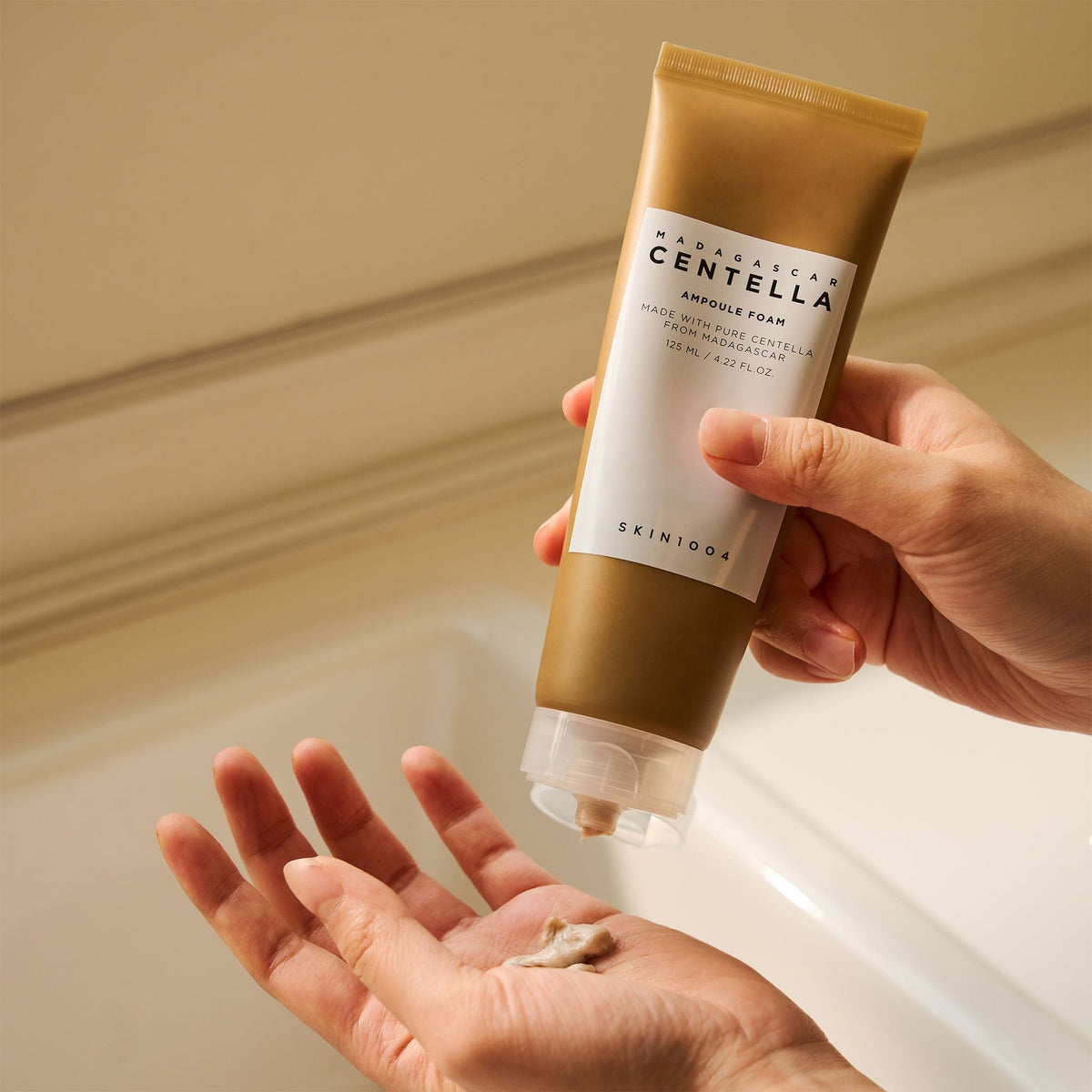 SKIN1004 Madagascar Centella Ampoule Foam 125ml — gallery image 6